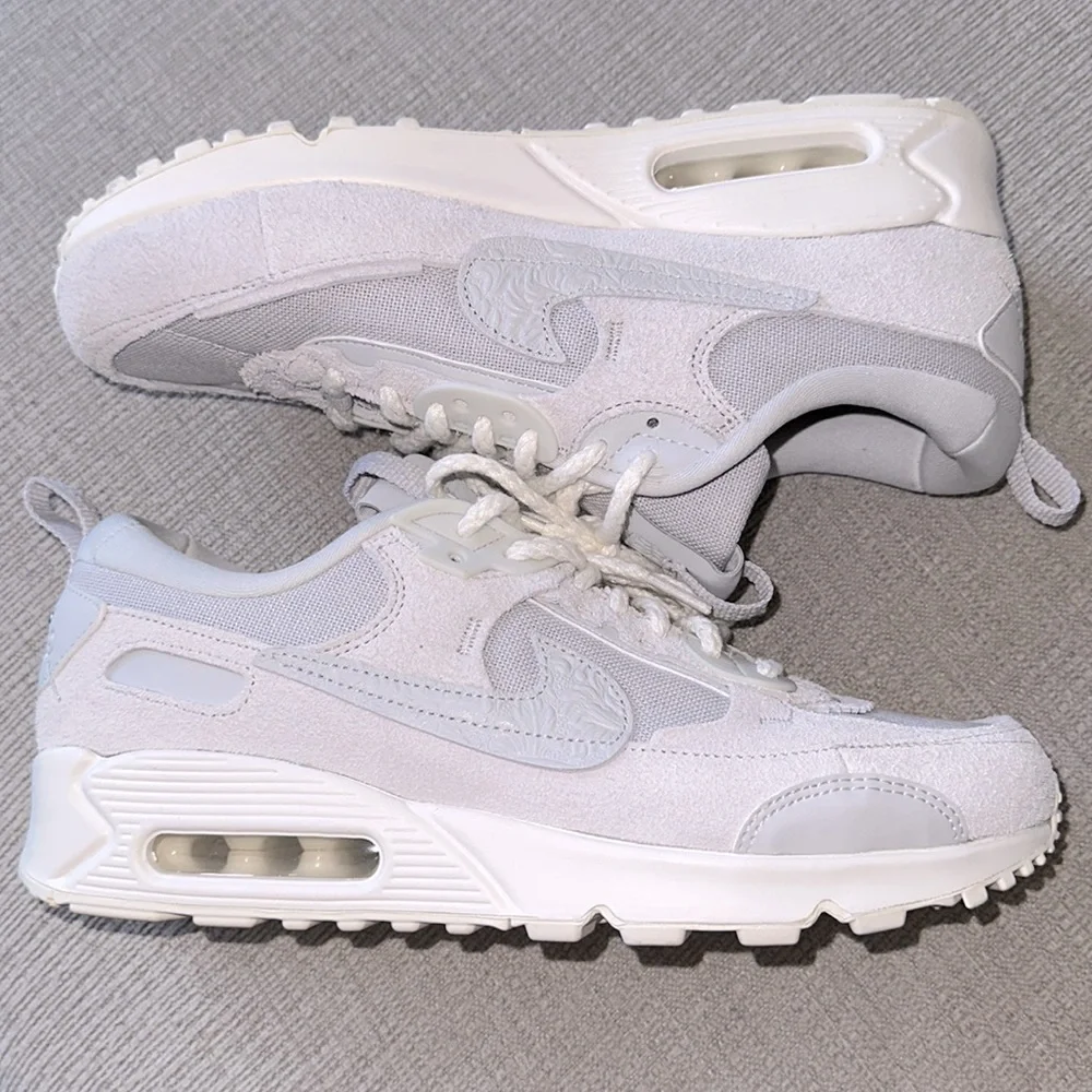 Nike Air Max 90 Futura SE Sneakers in Photon Dust/Sail/Tawny - Picture 2 of 8